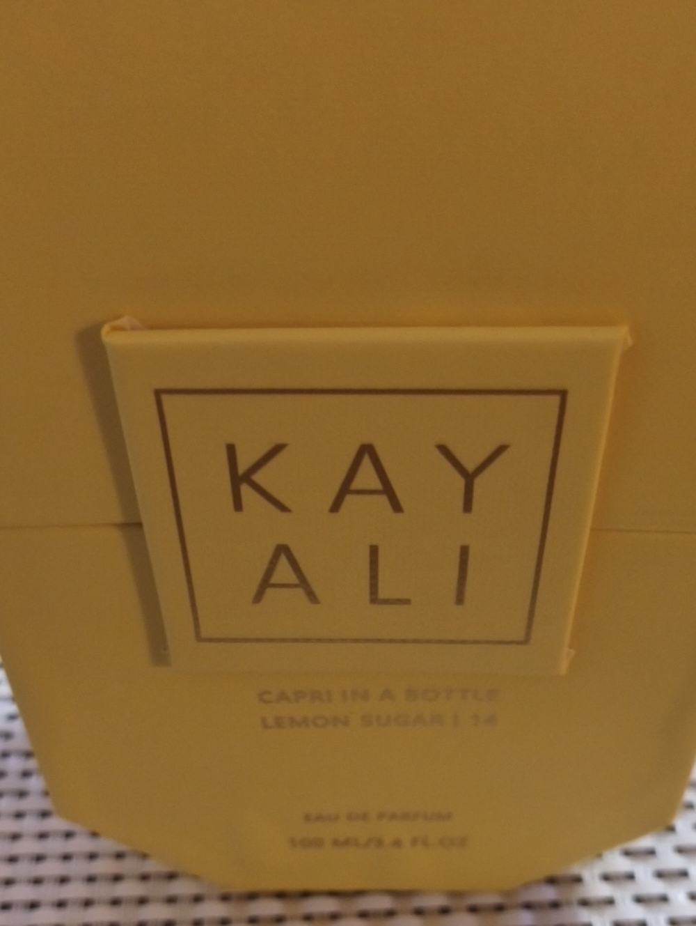 Kayali Capri in a Bottle Lemon Sugar Body Oil - Yellow